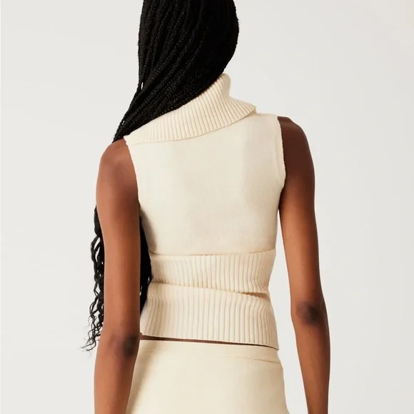 Brand New (NWT) Frankies Bikinis Axel Cable Cloud Knit Tank - Picture 2 of 11